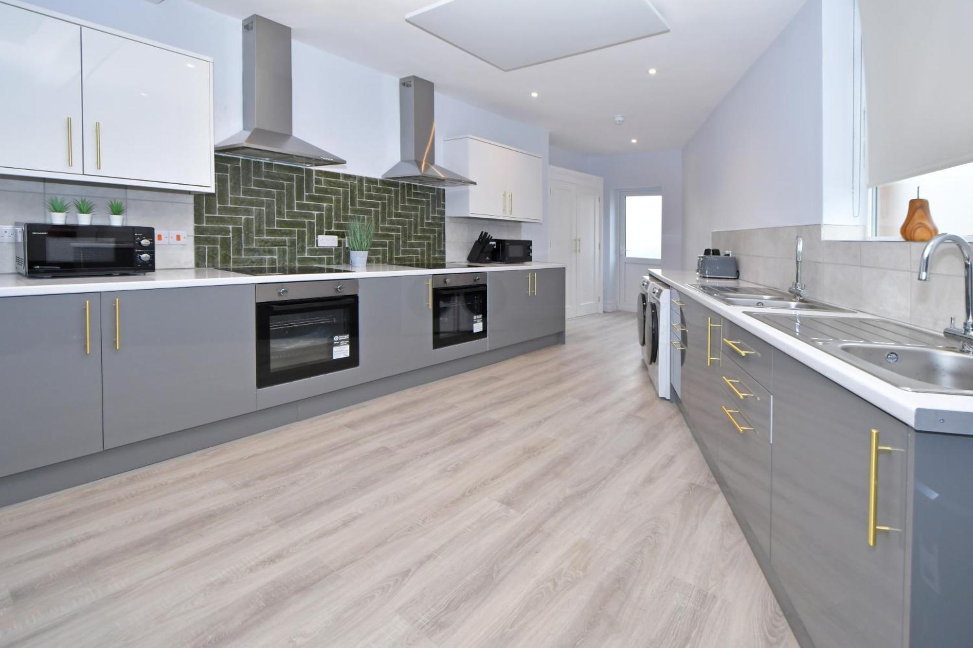 One Battison - Affordable Rooms, Suites & Studios In Stoke On Trent Exterior photo